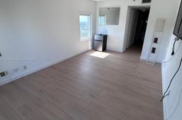 Picture of 1717 N Bayshore Dr # 3252, Miami, FL 33132