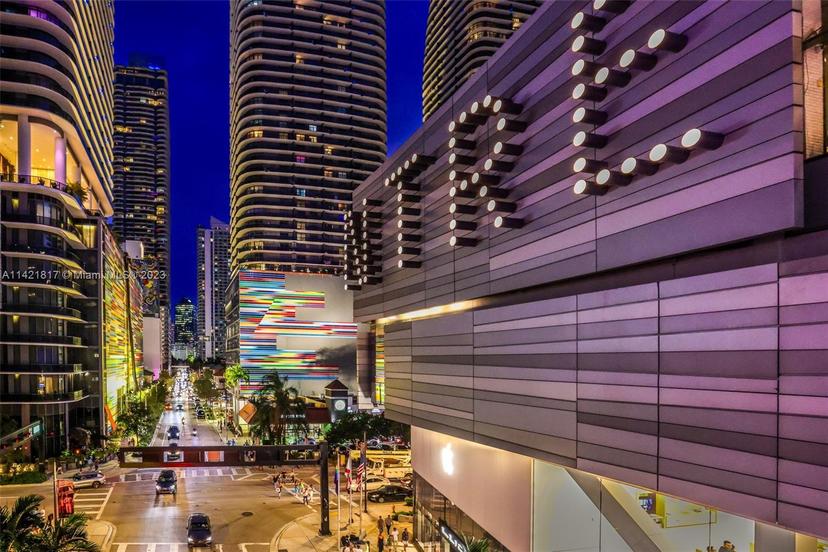 Picture of 55 SW 9Th St # 3906, Miami FL 33130