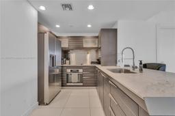 Picture of 200 Biscayne Boulevard Way # 3603, Miami, FL 33131