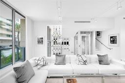 Picture of 9501 Collins Ave # 6, Surfside, FL 33154