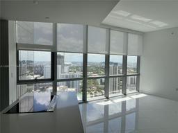 Picture of 851 NE 1St Ave # 2702, Miami, FL 33132