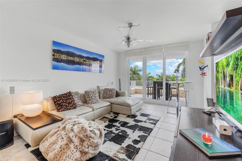 Picture of 789 Crandon Blvd # 403, Key Biscayne FL 33149