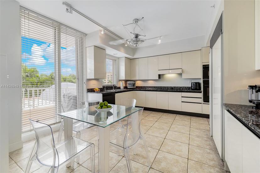 Picture of 789 Crandon Blvd # 403, Key Biscayne FL 33149