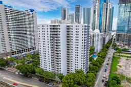 Picture of 850 N Miami Ave # 408, Miami, FL 33136