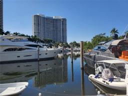 Picture of 1000 W Island Blvd # 2612, Aventura, FL 33160