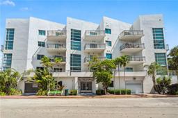 Picture of 7700 Collins Ave # 3, Miami Beach, FL 33141