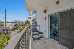 Picture of 7700 Collins Ave # 3, Miami Beach, FL 33141