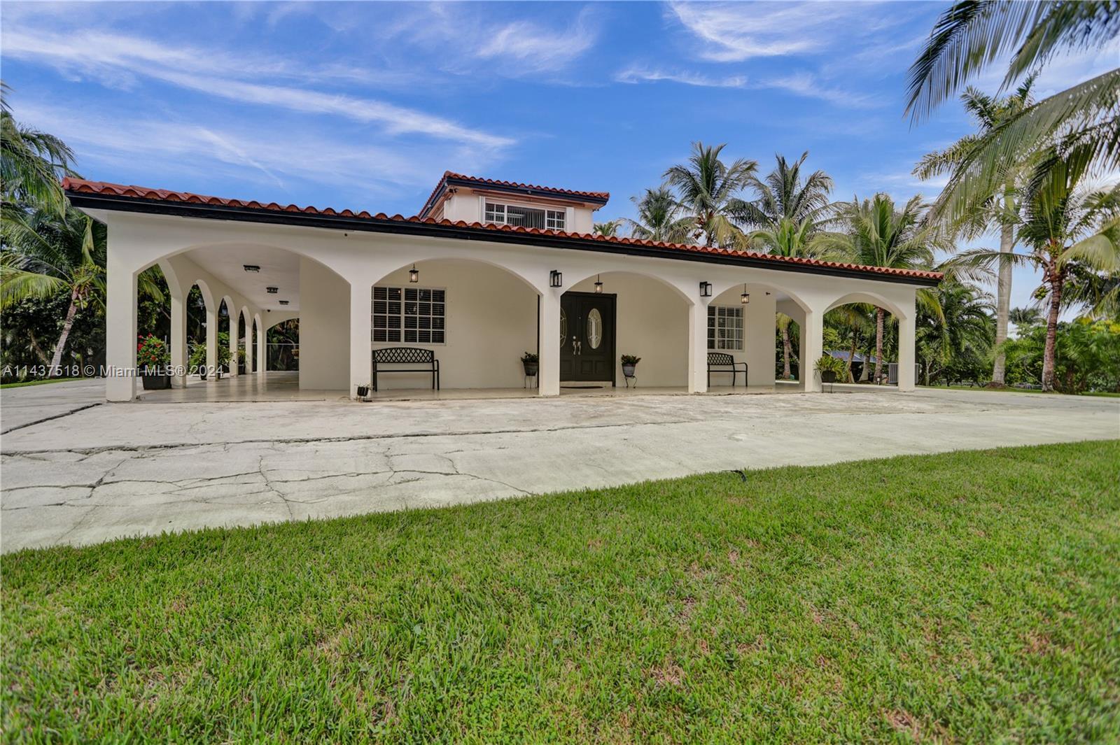 Picture of 6500 Volunteer Rd, Southwest Ranches, FL 33330