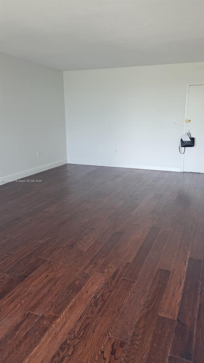 Picture of 20100 W Country Club Dr # 404, Aventura FL 33180