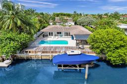 Picture of 1912 NE 119Th Rd, North Miami, FL 33181