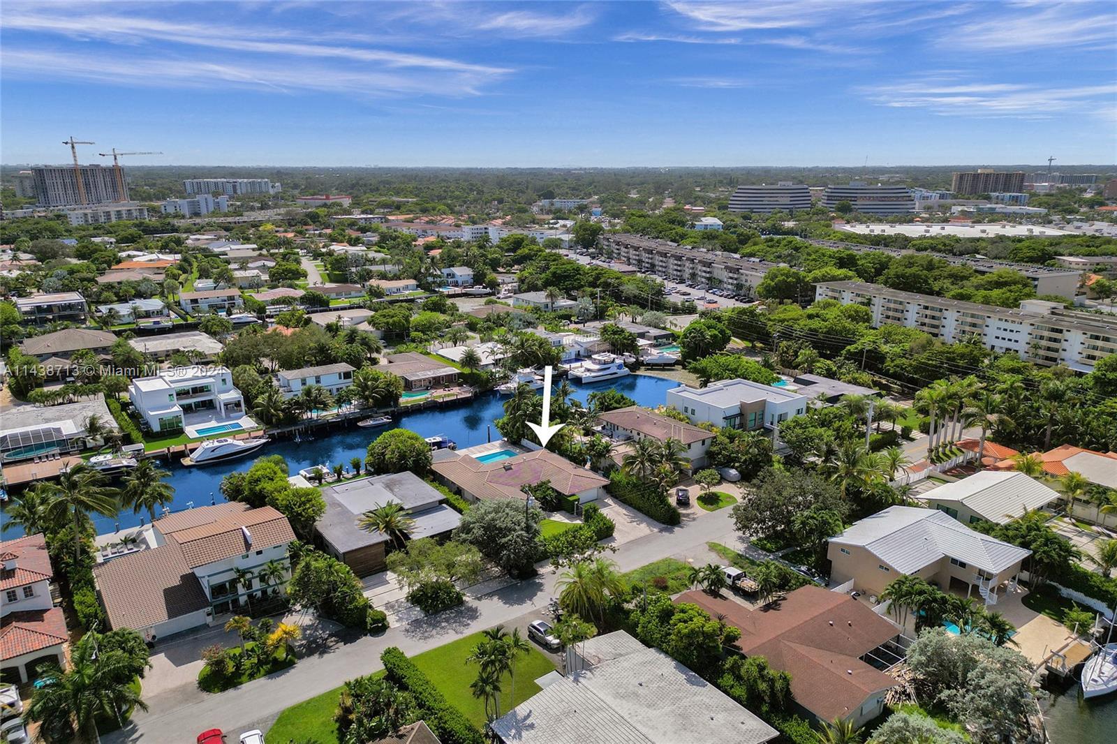 Picture of 1912 NE 119Th Rd, North Miami, FL 33181