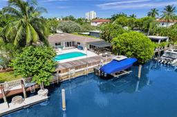 Picture of 1912 NE 119Th Rd, North Miami, FL 33181