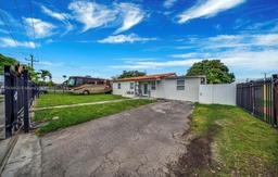 Picture of 3360 E 10Th Ave, Hialeah, FL 33013