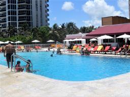 Picture of 19201 Collins Ave # 637, Sunny Isles Beach, FL 33160