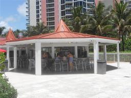 Picture of 19201 Collins Ave # 637, Sunny Isles Beach, FL 33160