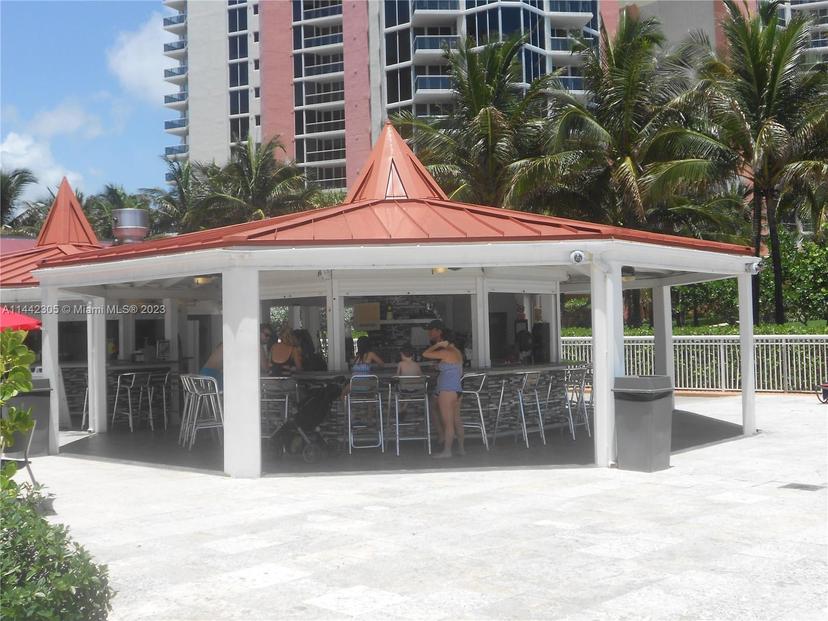Picture of 19201 Collins Ave # 637, Sunny Isles Beach FL 33160