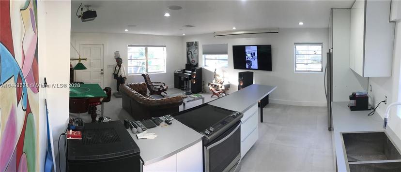 Picture of 2612 NE 206Th St, Miami FL 33180