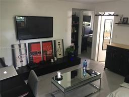 Picture of 2612 NE 206Th St, Miami, FL 33180