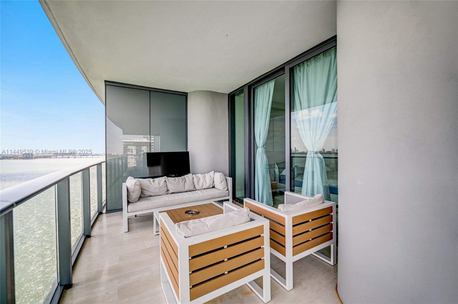 Picture of 3131 NE 7 Ave # 1506, Miami, FL 33137