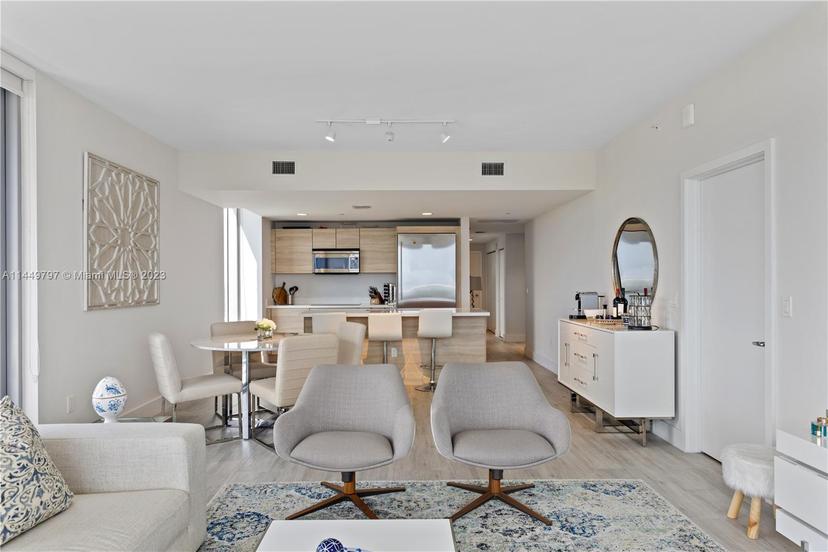 Picture of 16385 Biscayne Blvd # 3121, North Miami Beach FL 33160