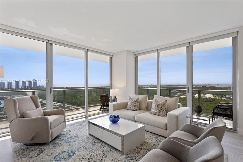 Picture of 16385 Biscayne Blvd # 3121, North Miami Beach FL 33160
