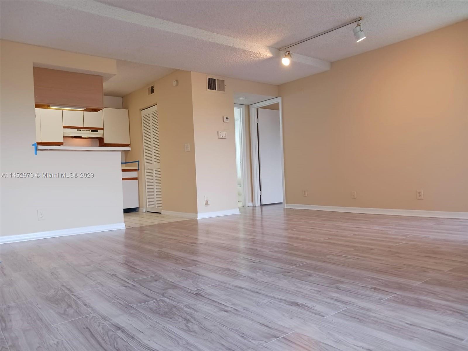 Picture of 4005 W Mcnab Rd # C207, Pompano Beach, FL 33069