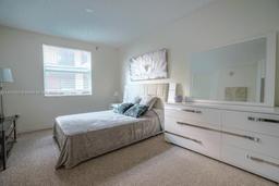 Picture of 17145 N Bay Rd # 4403, Sunny Isles Beach, FL 33160