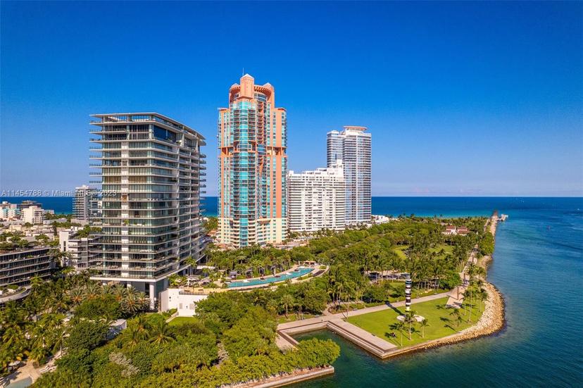 Picture of 800 S Pointe Dr # 1404, Miami Beach FL 33139