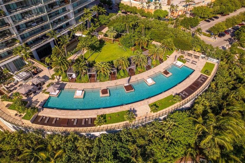 Picture of 800 S Pointe Dr # 1404, Miami Beach FL 33139