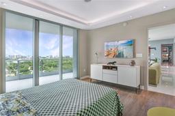 Picture of 2627 S Bayshore Dr # 1408, Miami, FL 33133