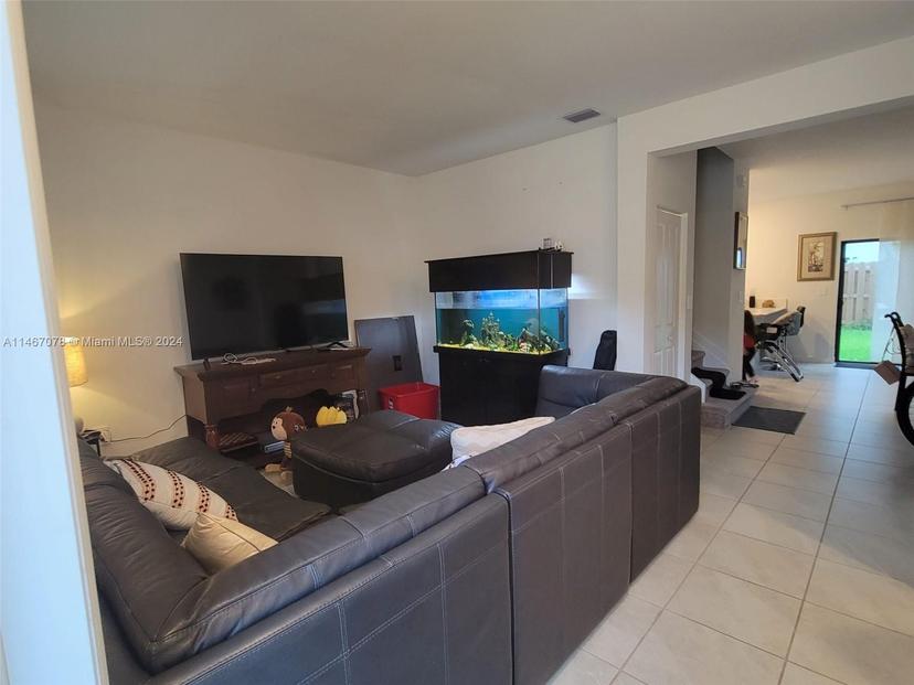 Picture of 11827 SW 247Th Ter # 0, Homestead FL 33032