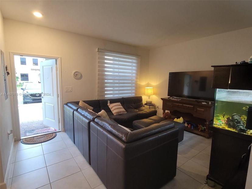 Picture of 11827 SW 247Th Ter # 0, Homestead FL 33032