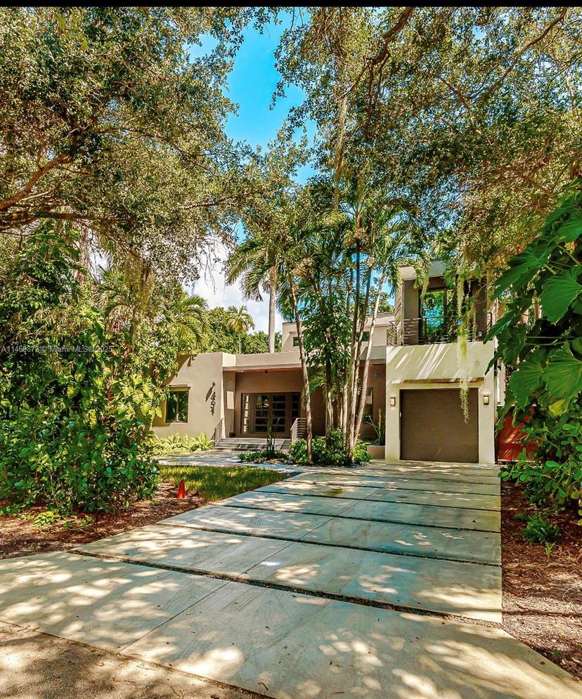Picture of 451 NE 119Th St, Biscayne Park FL 33161