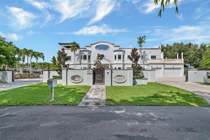 Picture of 7400 SW 72Nd Ct, Miami FL 33143