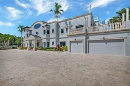 Picture of 7400 SW 72Nd Ct, Miami, FL 33143
