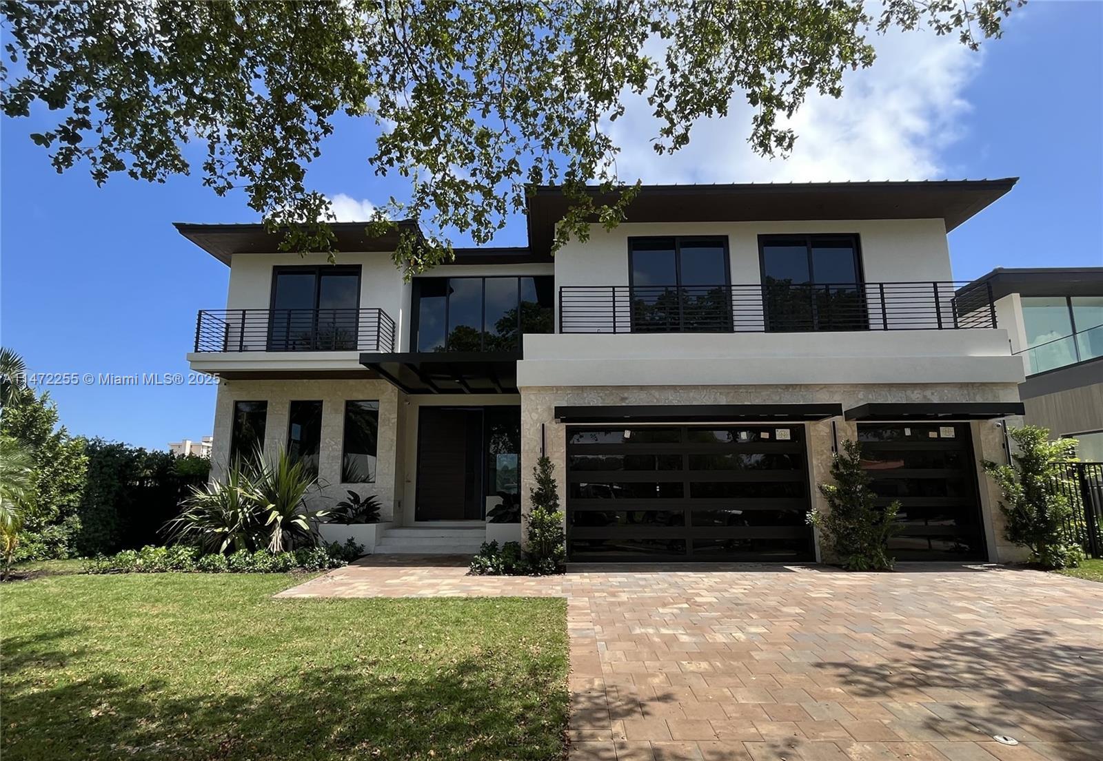 Picture of 13085 Coronado Ter, North Miami, FL 33181