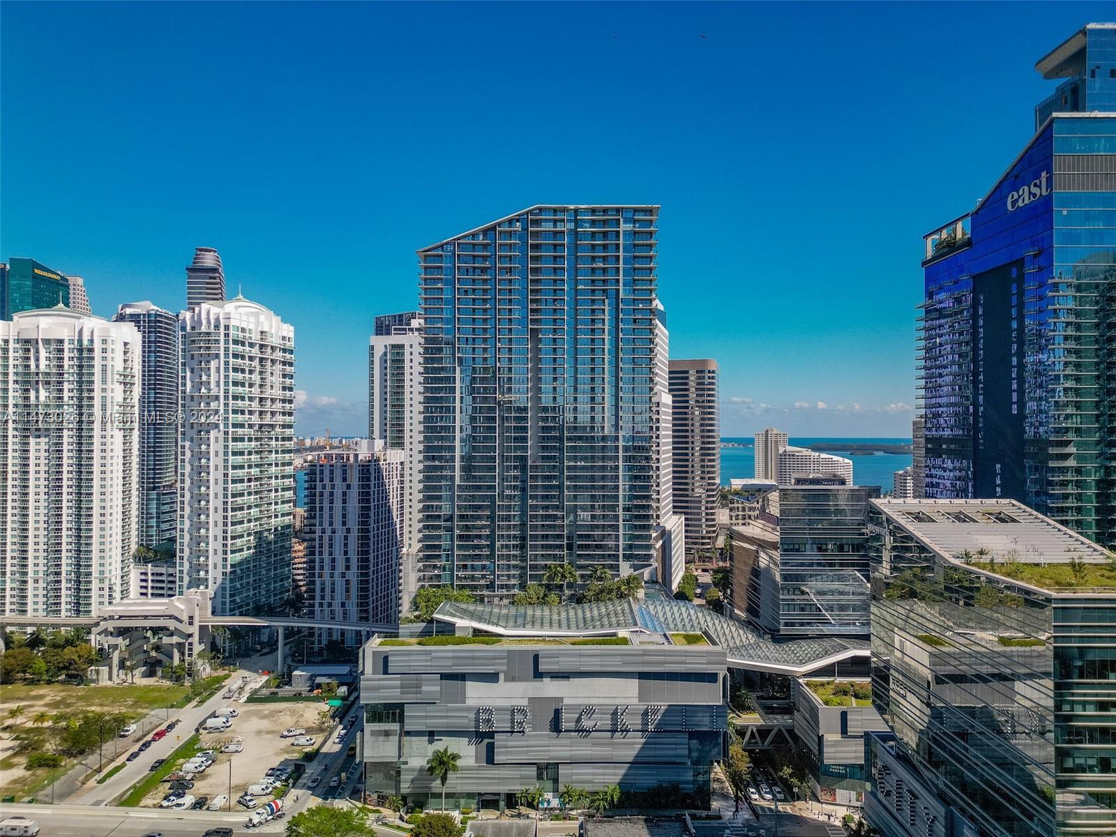 Picture of 68 SE 6Th St # 2410, Miami, FL 33131