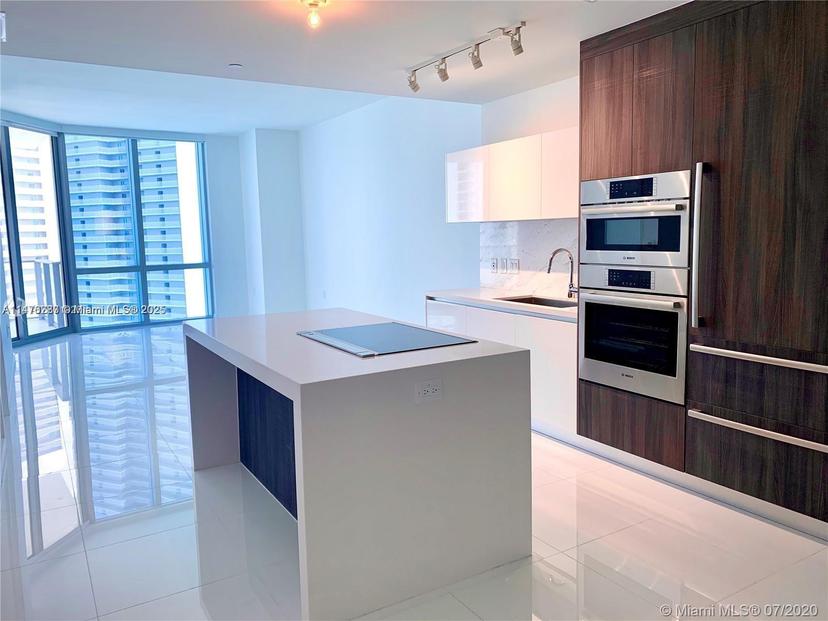 Picture of 851 NE 1St Ave # 3105, Miami FL 33132