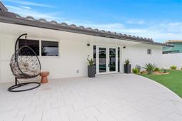 Picture of 5900 NE 21St Ave, Fort Lauderdale, FL 33308
