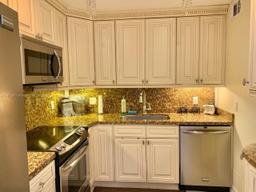 Picture of 1985 S Ocean Dr # 3C, Hallandale Beach, FL 33009
