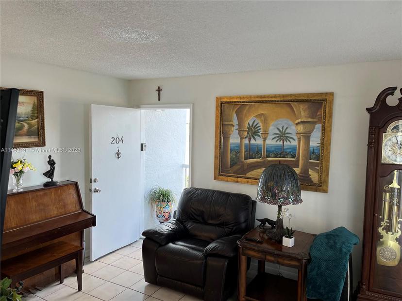 Picture of 6220 SW 131St Ct # 204, Miami FL 33183