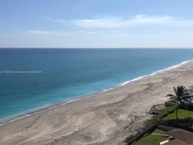 Picture of 19670 Beach Rd, Tequesta FL 33469
