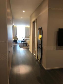 Picture of 801 S Miami Ave # 412, Miami, FL 33131