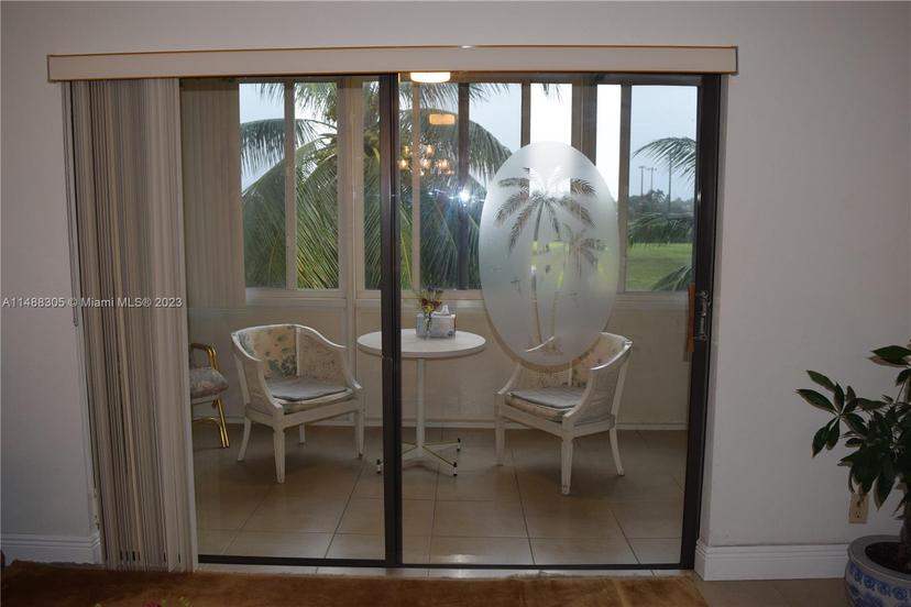 Picture of 3940 NW 42Nd Ave # 316, Lauderdale Lakes FL 33319