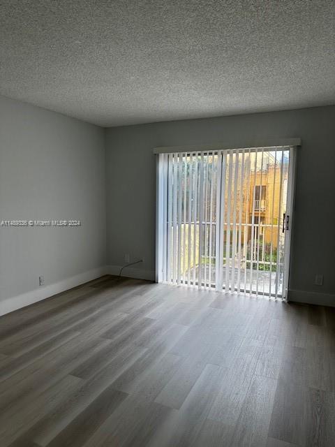 Picture of 17901 NW 68Th Ave # T205, Hialeah FL 33015