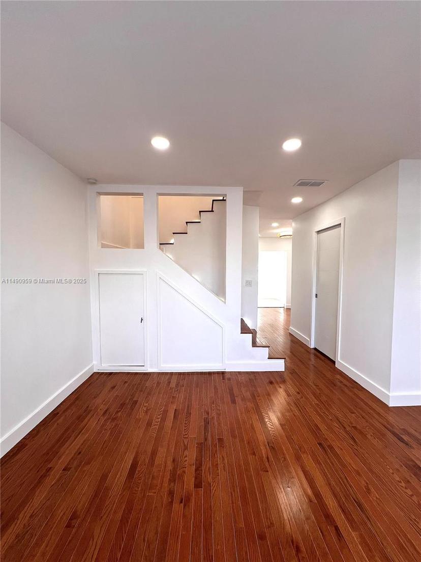 Picture of 660 86Th St, Miami Beach FL 33141