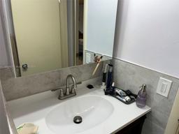 Picture of 181 NE 14Th Ave # 22B, Hallandale Beach, FL 33009