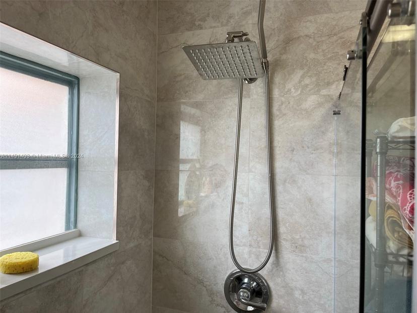 Picture of 181 NE 14Th Ave # 22B, Hallandale Beach FL 33009