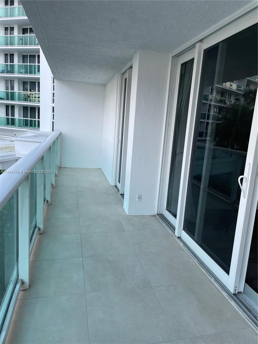 Picture of 100 Bayview Dr # 229, Sunny Isles Beach FL 33160
