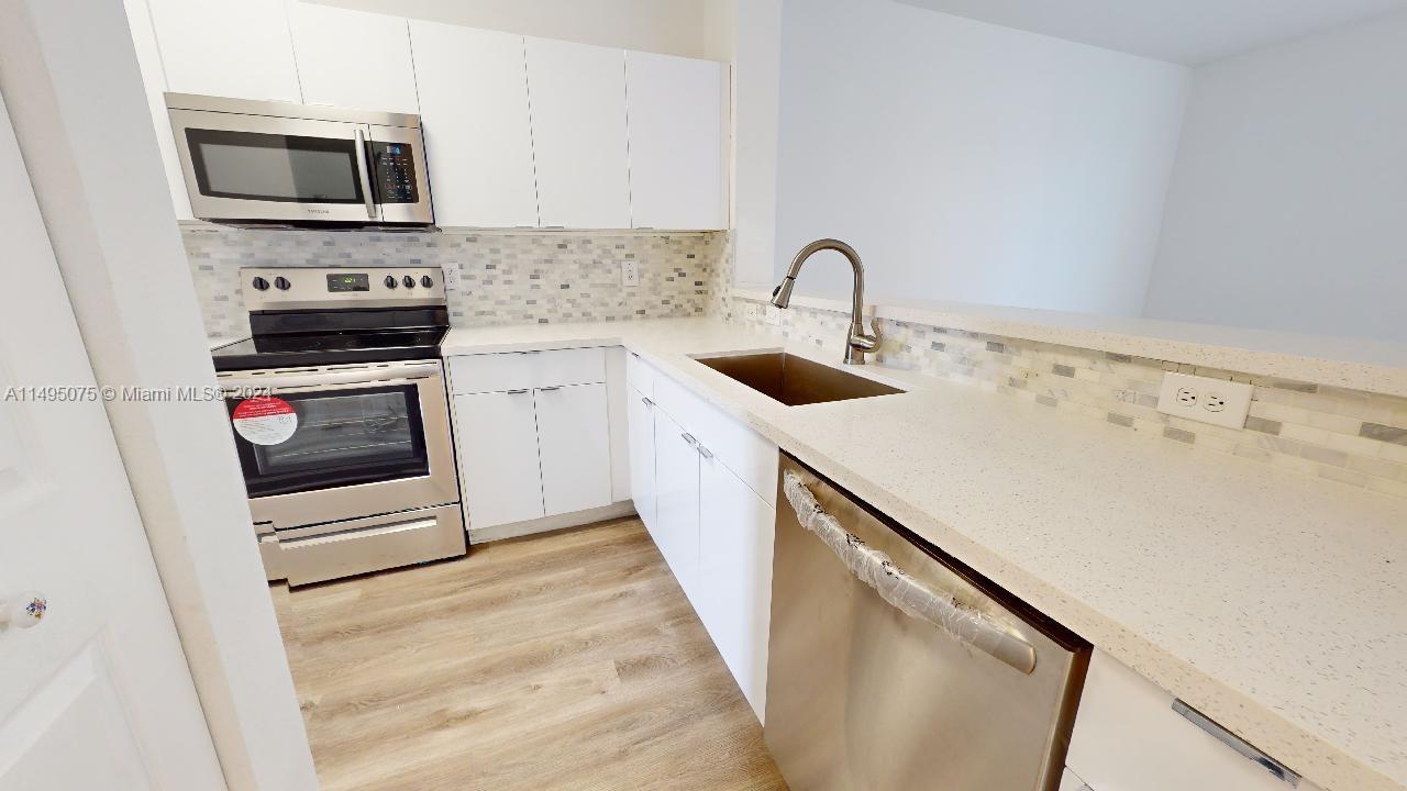 Picture of 2933 SE 2Nd Dr # 7, Homestead, FL 33033